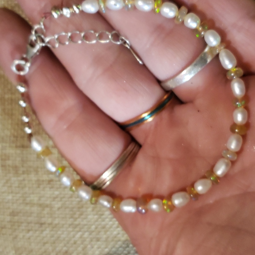 Natural Ethiopian opal and culture freshwater pearls bracelets